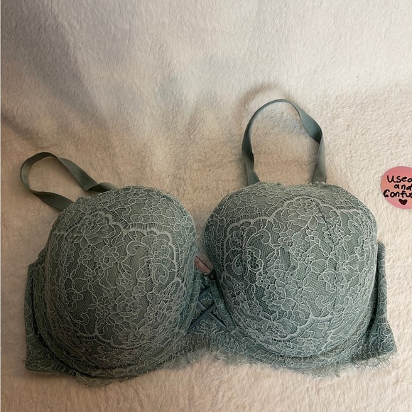 Victoria's Secret Lace Bra in Soft Blue - Picture 1 of 5